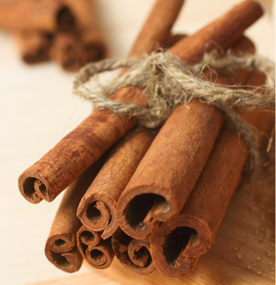 Food grade cassia oil